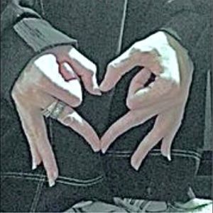 Meet your Posher, Layla